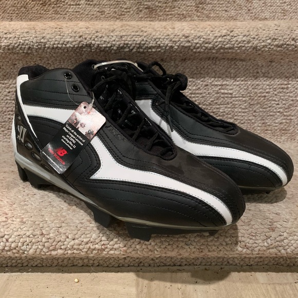New Balance Other - BNWT Warrior Men’s Lacrosse Cleats